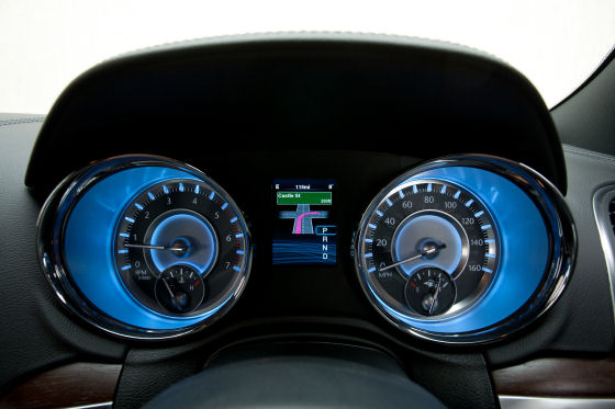 Chrysler 300C Instruments