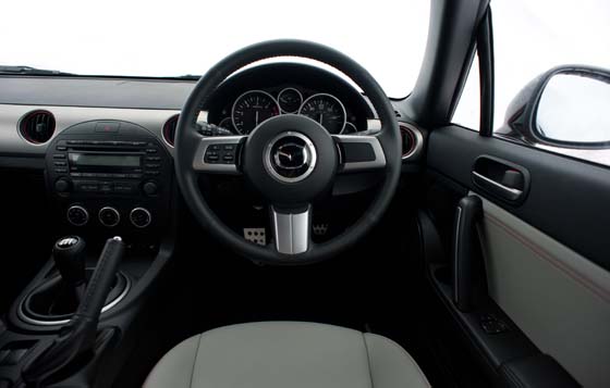 Mazda MX-5 Kuro Edition Interior Mazda MX-5 Kuro Edition Interior