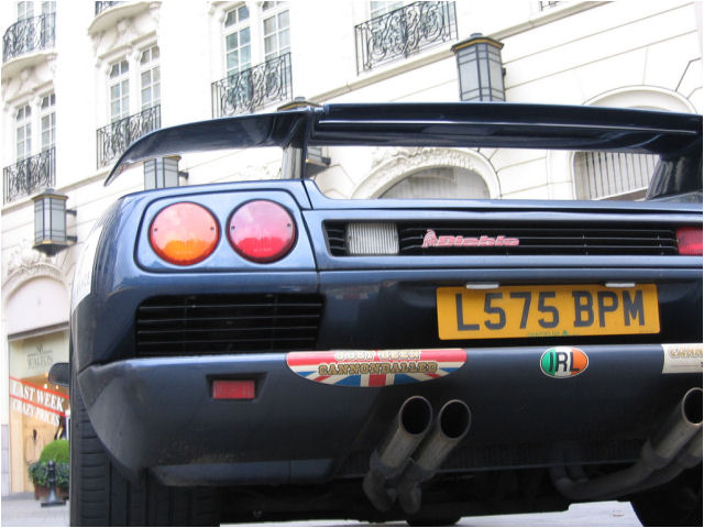 lamborghini-diablo.jpg